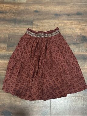 Maeve Burgundy Textured Circle Skirt with Geometric Waistband nwot size 4